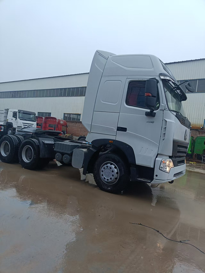 SINOTRUK HOWO A7 - Çekici: fotoğraf 2 SINOTRUK HOWO A7 - Çekici: fotoğraf 2