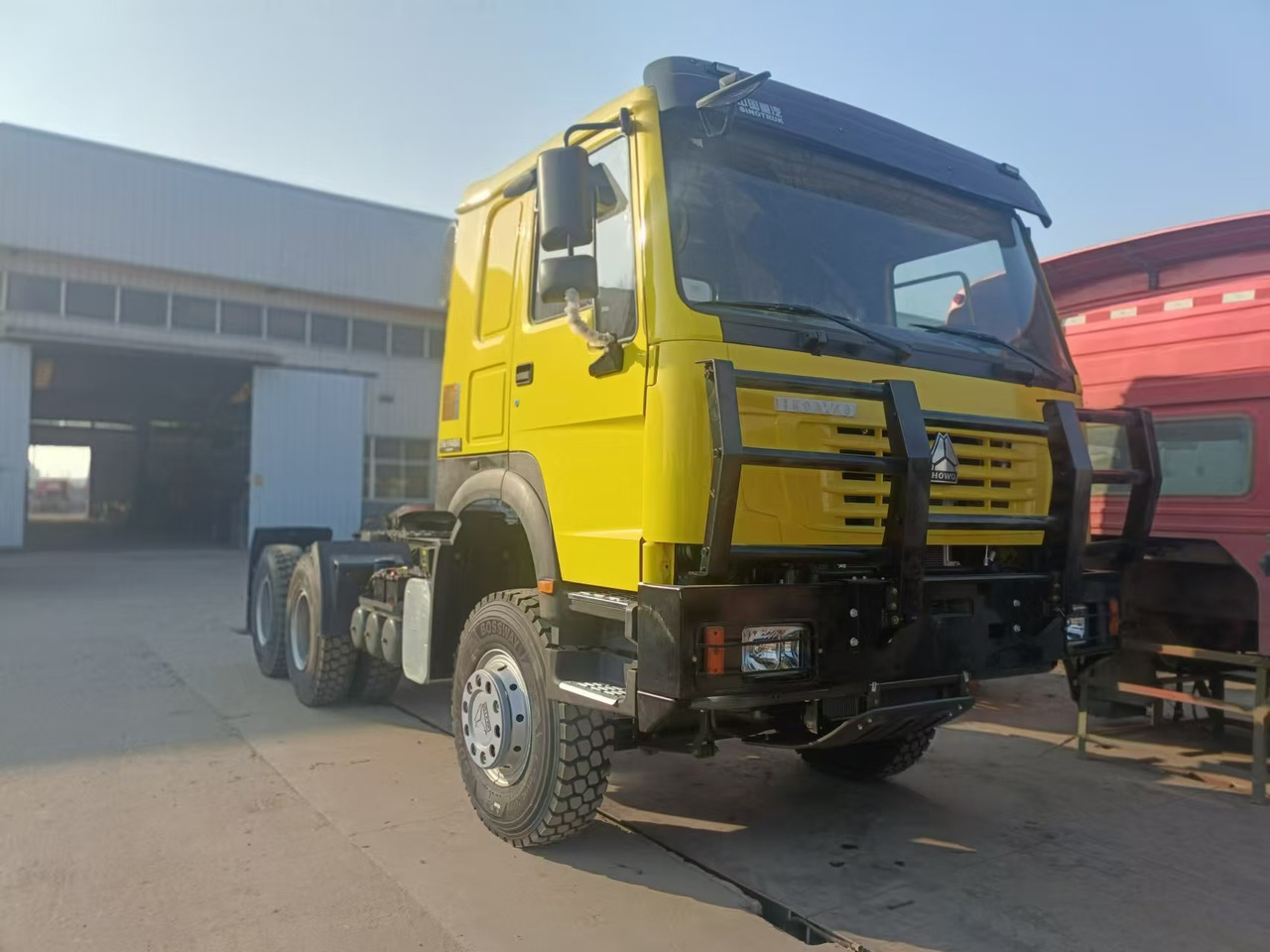 SINOTRUK HOWO - Çekici: fotoğraf 1 SINOTRUK HOWO - Çekici: fotoğraf 1