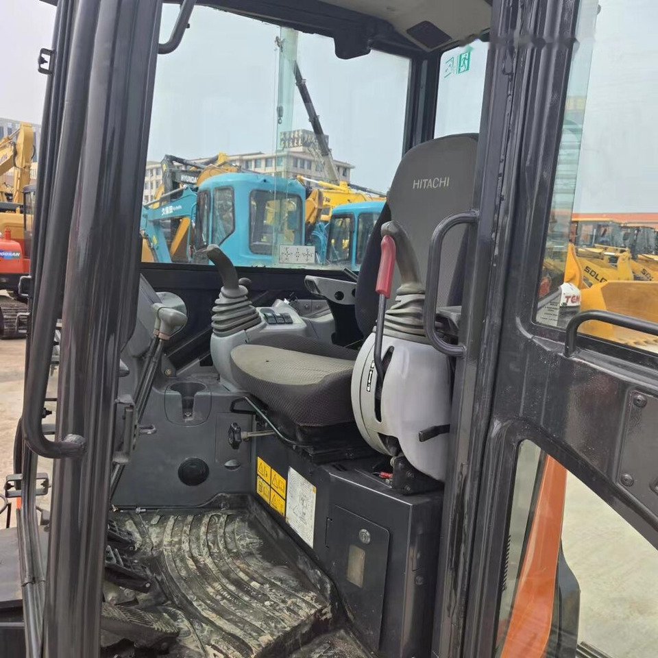 Hitachi ZX55USR - Mini ekskavatör: fotoğraf 5 Hitachi ZX55USR - Mini ekskavatör: fotoğraf 5