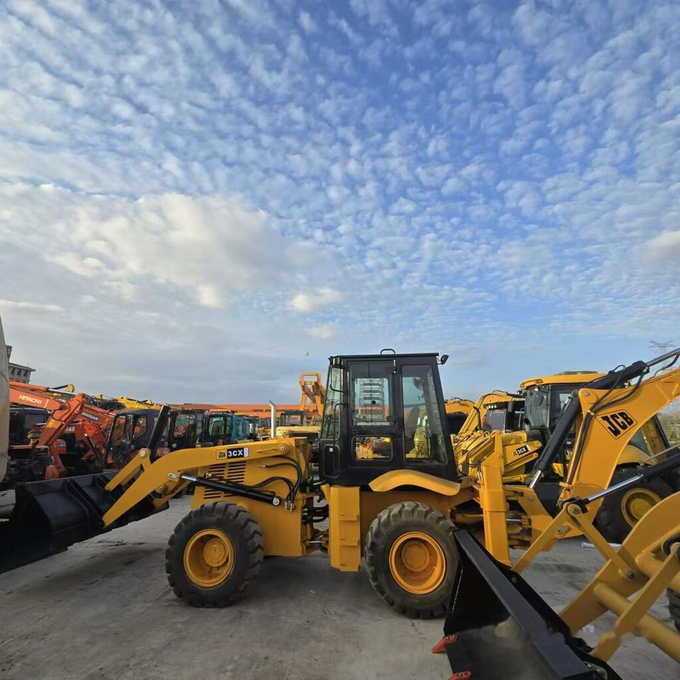 JCB 3CX - Iş makinesi: fotoğraf 5 JCB 3CX - Iş makinesi: fotoğraf 5