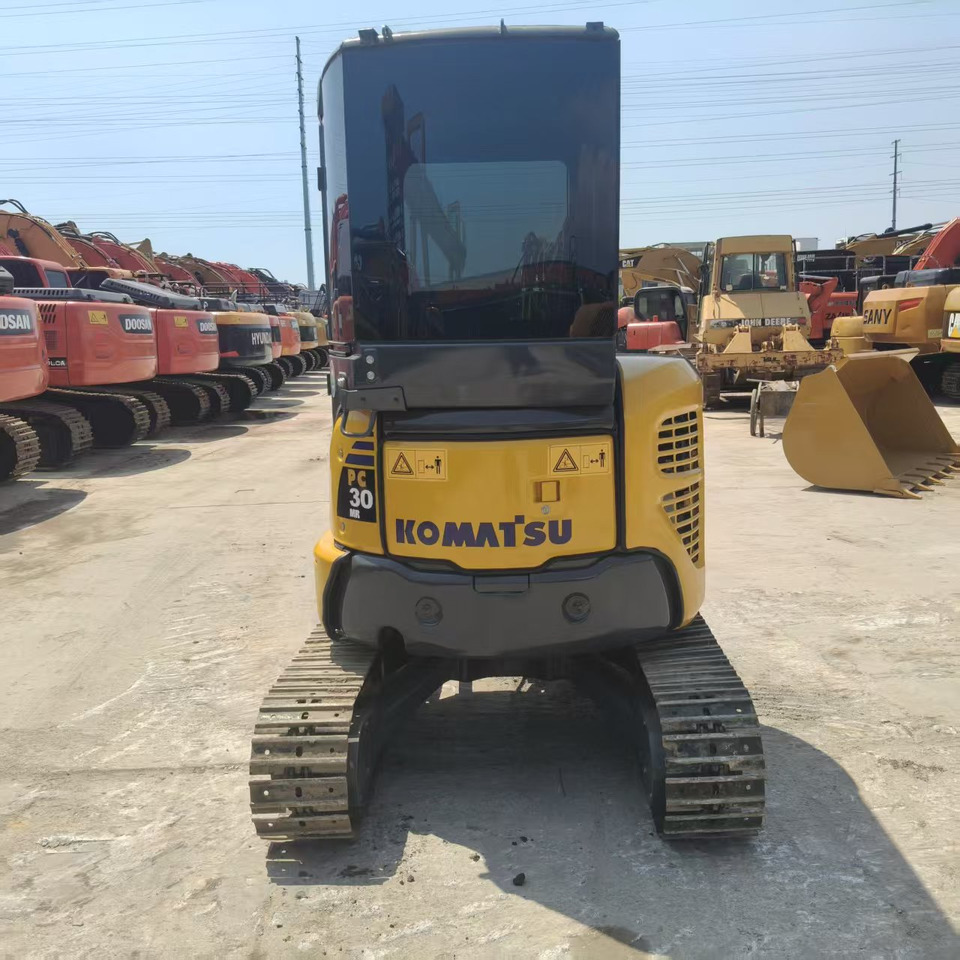 KOMATSU PC30 - Mini ekskavatör: fotoğraf 4 KOMATSU PC30 - Mini ekskavatör: fotoğraf 4