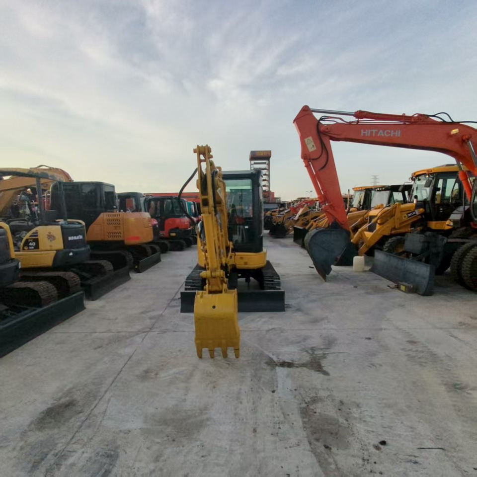 KOMATSU PC35MR - Mini ekskavatör: fotoğraf 3 KOMATSU PC35MR - Mini ekskavatör: fotoğraf 3