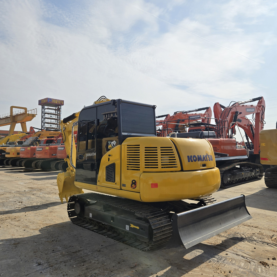 KOMATSU PC70-8 - Mini ekskavatör: fotoğraf 5 KOMATSU PC70-8 - Mini ekskavatör: fotoğraf 5