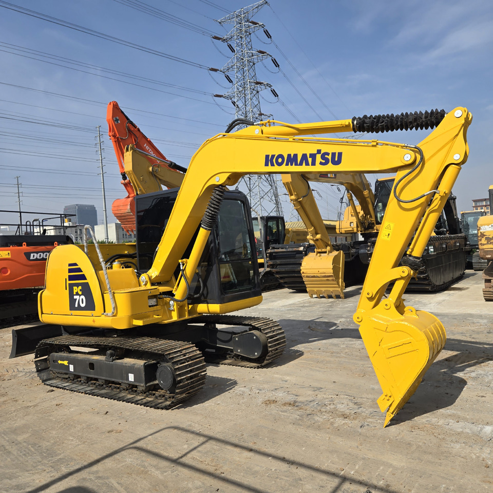 KOMATSU PC70-8 - Mini ekskavatör: fotoğraf 1 KOMATSU PC70-8 - Mini ekskavatör: fotoğraf 1