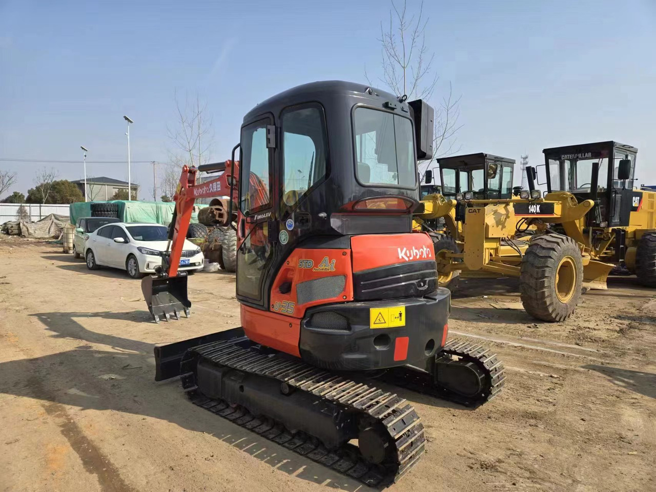 KUBOTA U35 - Mini ekskavatör: fotoğraf 2 KUBOTA U35 - Mini ekskavatör: fotoğraf 2