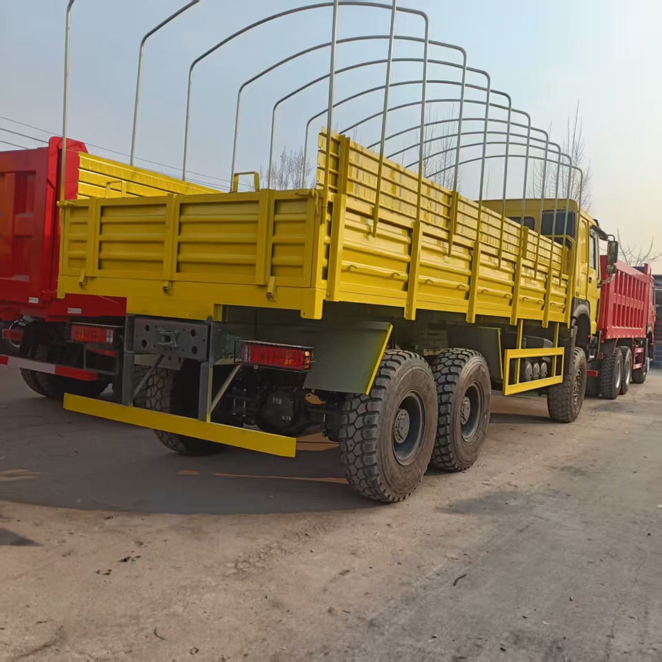 SINOTRUK HOWO - Kamyon: fotoğraf 3 SINOTRUK HOWO - Kamyon: fotoğraf 3