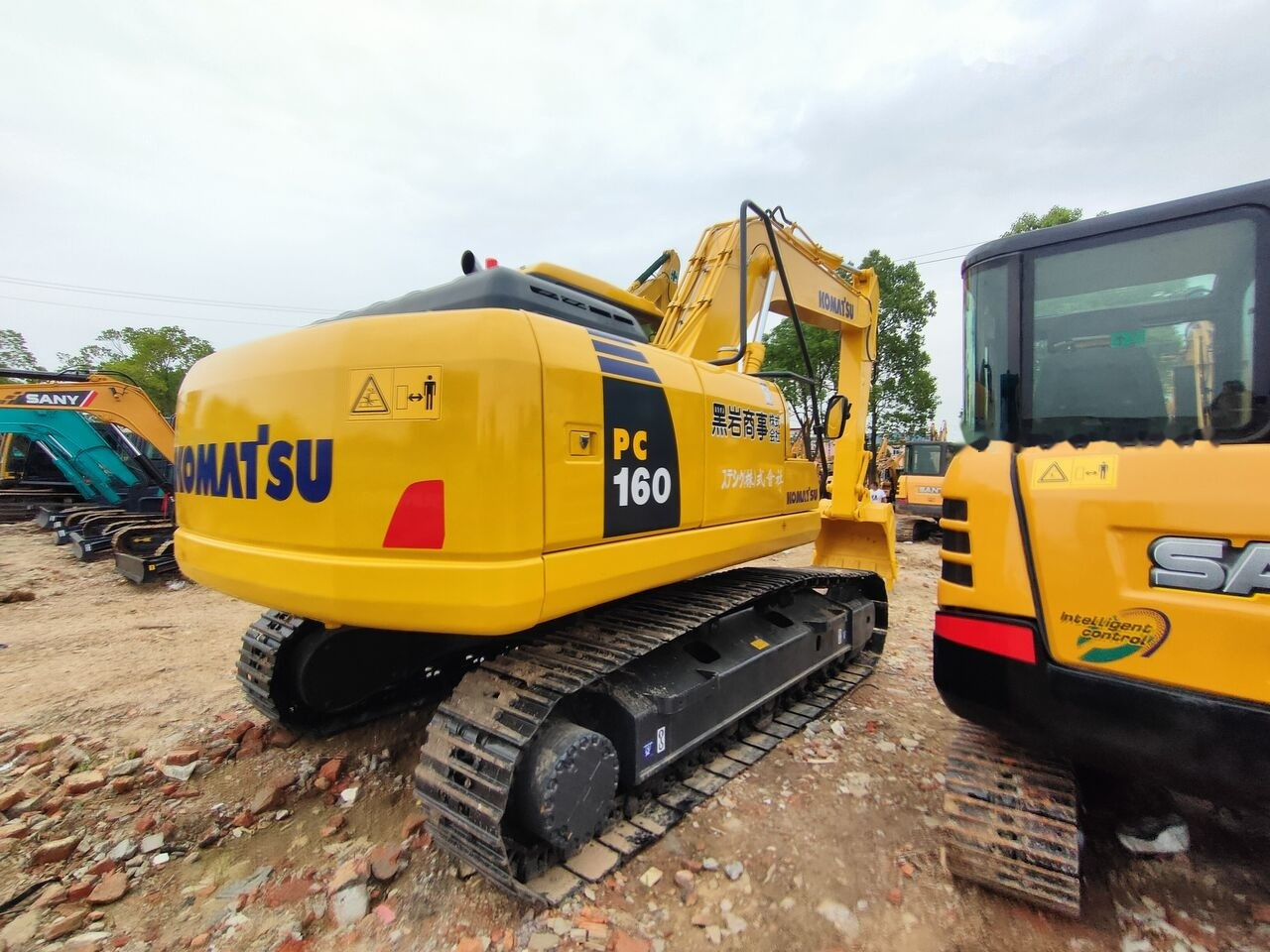 Komatsu PC160LC-7 - Paletli ekskavatör: fotoğraf 4 Komatsu PC160LC-7 - Paletli ekskavatör: fotoğraf 4