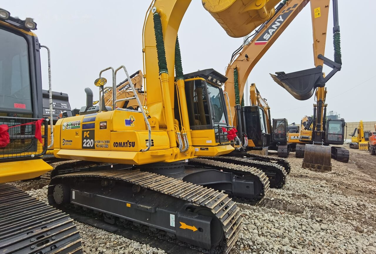 Komatsu PC220-8 - Paletli ekskavatör: fotoğraf 1 Komatsu PC220-8 - Paletli ekskavatör: fotoğraf 1