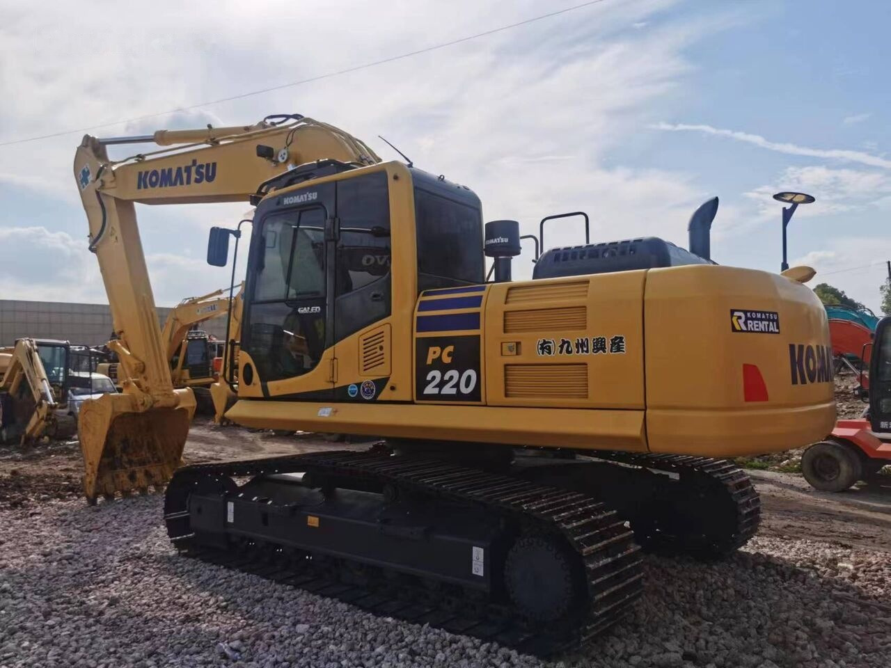 Komatsu PC220-8 MO - Paletli ekskavatör: fotoğraf 1 Komatsu PC220-8 MO - Paletli ekskavatör: fotoğraf 1