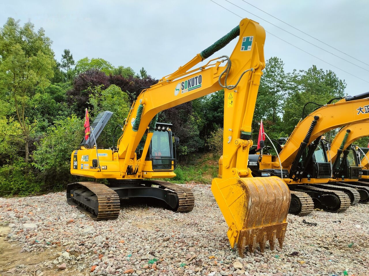Komatsu PC240LC-8 - Paletli ekskavatör: fotoğraf 2 Komatsu PC240LC-8 - Paletli ekskavatör: fotoğraf 2