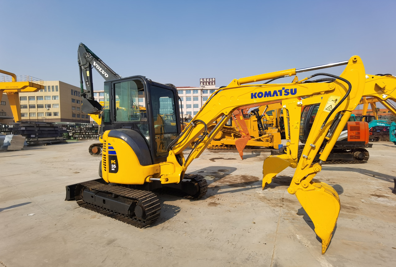 Komatsu PC35MR - Mini ekskavatör: fotoğraf 2 Komatsu PC35MR - Mini ekskavatör: fotoğraf 2