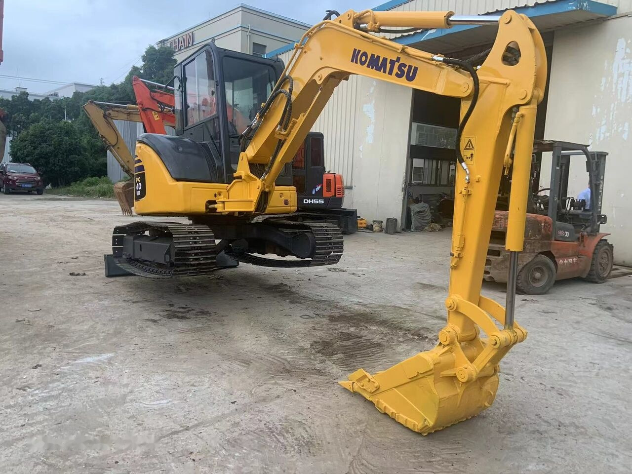Komatsu PC40MR - Mini ekskavatör: fotoğraf 5 Komatsu PC40MR - Mini ekskavatör: fotoğraf 5