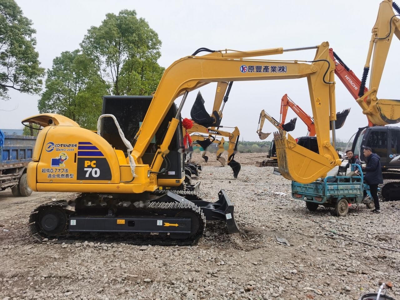 Komatsu PC70-8 - Paletli ekskavatör: fotoğraf 1 Komatsu PC70-8 - Paletli ekskavatör: fotoğraf 1