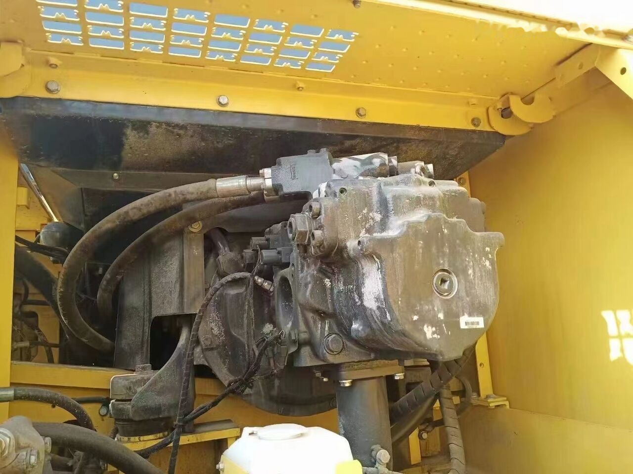 Komatsu pc400-8 - Paletli ekskavatör: fotoğraf 1 Komatsu pc400-8 - Paletli ekskavatör: fotoğraf 1
