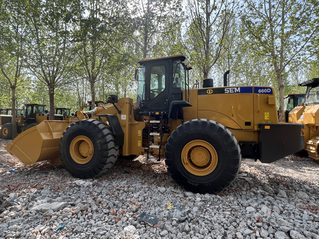 SEM SEM660D - Tekerlekli yükleyici: fotoğraf 3 SEM SEM660D - Tekerlekli yükleyici: fotoğraf 3