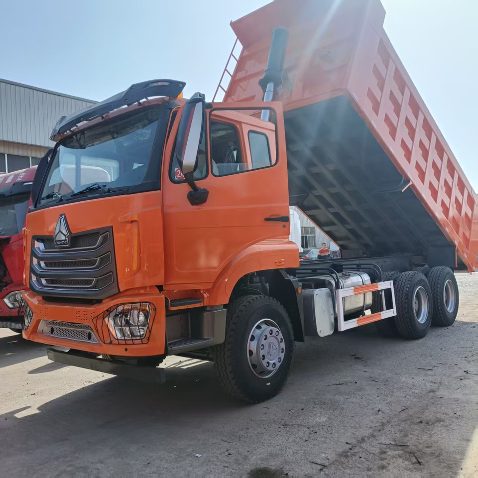 SINOTRUK HOHAN 6x4 - Damperli kamyon: fotoğraf 1 SINOTRUK HOHAN 6x4 - Damperli kamyon: fotoğraf 1