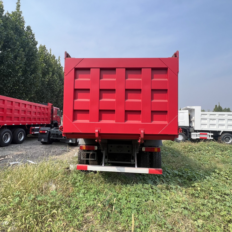 SINOTRUK HOWO - Damperli kamyon: fotoğraf 3 SINOTRUK HOWO - Damperli kamyon: fotoğraf 3