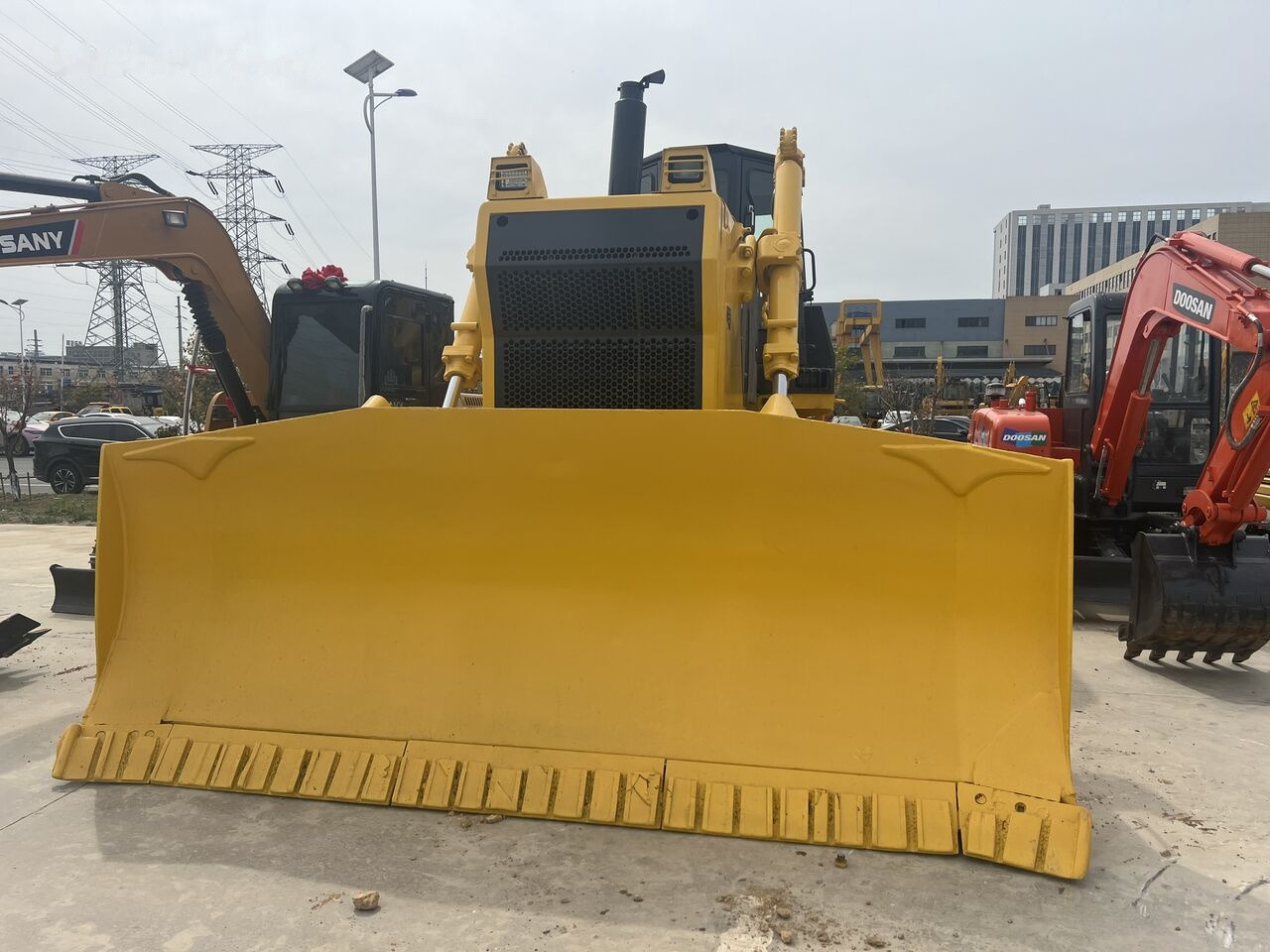 Shantui SD32 - Buldozer: fotoğraf 5 Shantui SD32 - Buldozer: fotoğraf 5