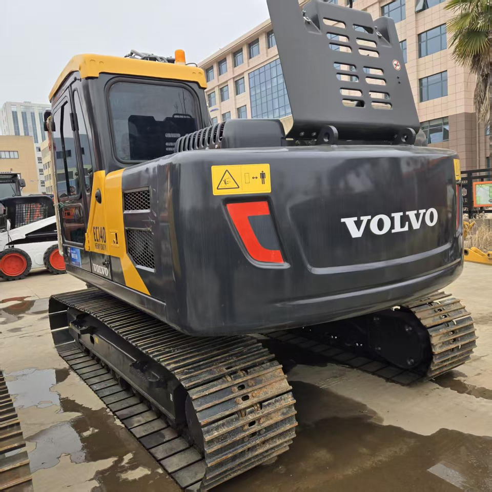 Volvo EC140DL - Paletli ekskavatör: fotoğraf 3 Volvo EC140DL - Paletli ekskavatör: fotoğraf 3