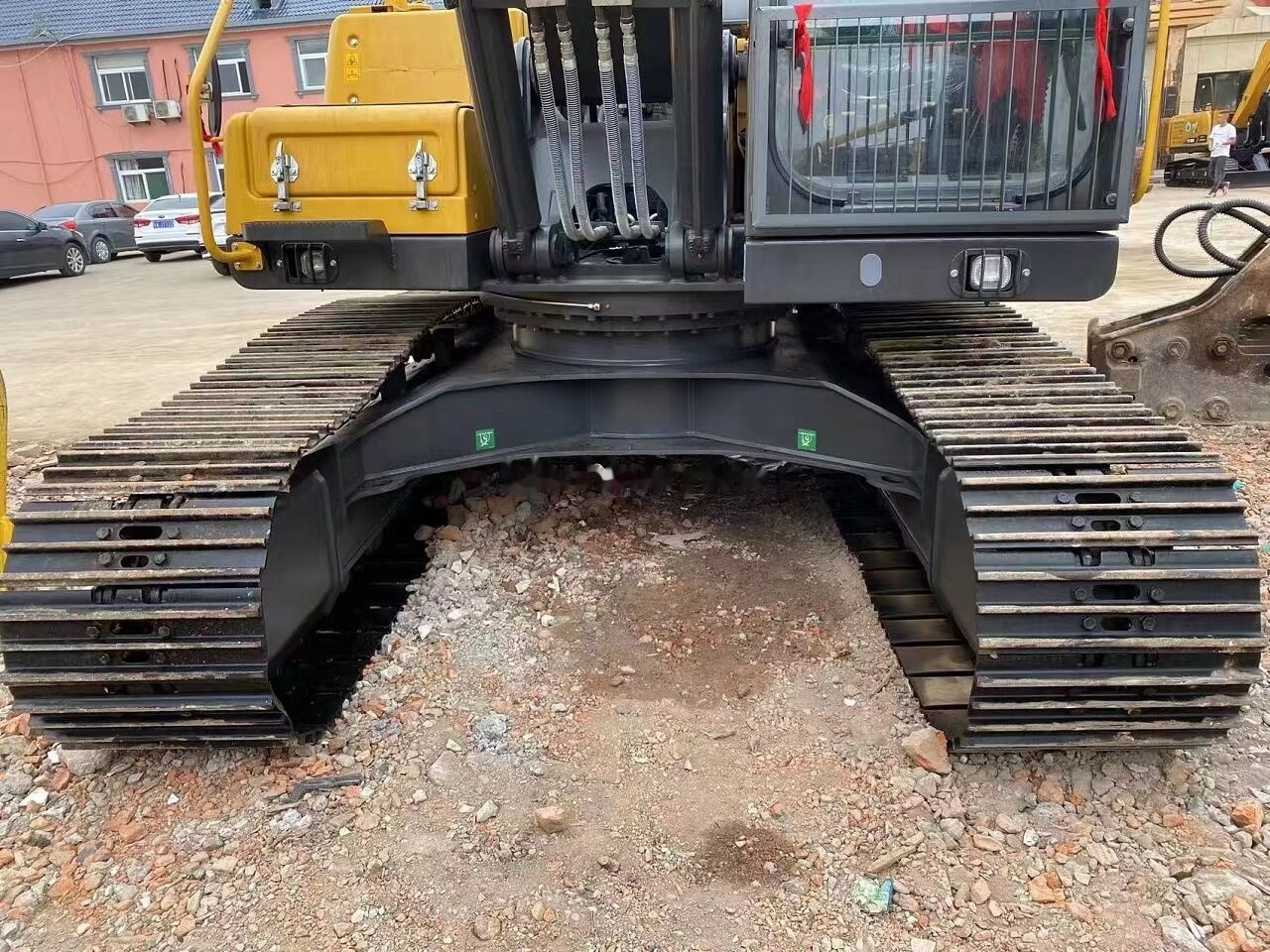 Volvo EC210 - Paletli ekskavatör: fotoğraf 5 Volvo EC210 - Paletli ekskavatör: fotoğraf 5