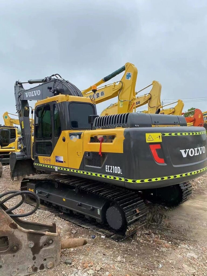 Volvo EC210 - Paletli ekskavatör: fotoğraf 3 Volvo EC210 - Paletli ekskavatör: fotoğraf 3