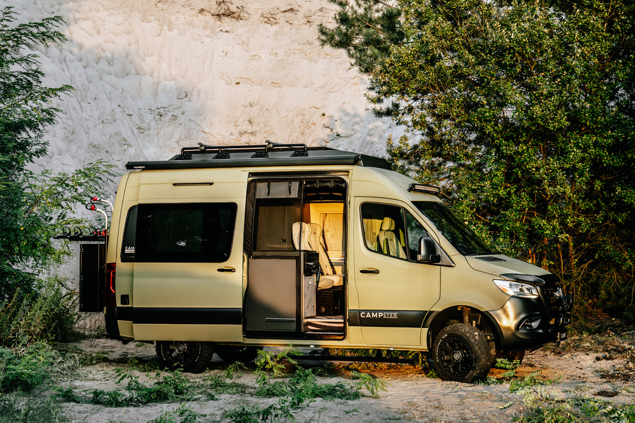 Mercedes-Benz Sprinter - Camper van: fotoğraf 1 Mercedes-Benz Sprinter - Camper van: fotoğraf 1