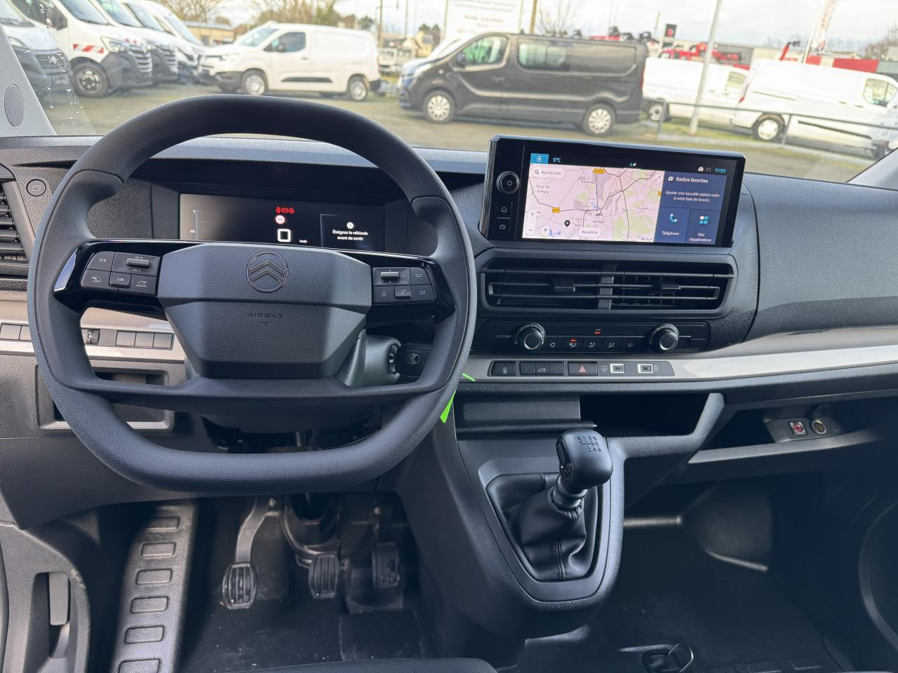 CITROEN Jumpy XL 2.0 BlueHDi - 145 S&S - BVM III FOURGON . PHASE 2 - Panelvan: fotoğraf 4 CITROEN Jumpy XL 2.0 BlueHDi - 145 S&S - BVM III FOURGON . PHASE 2 - Panelvan: fotoğraf 4