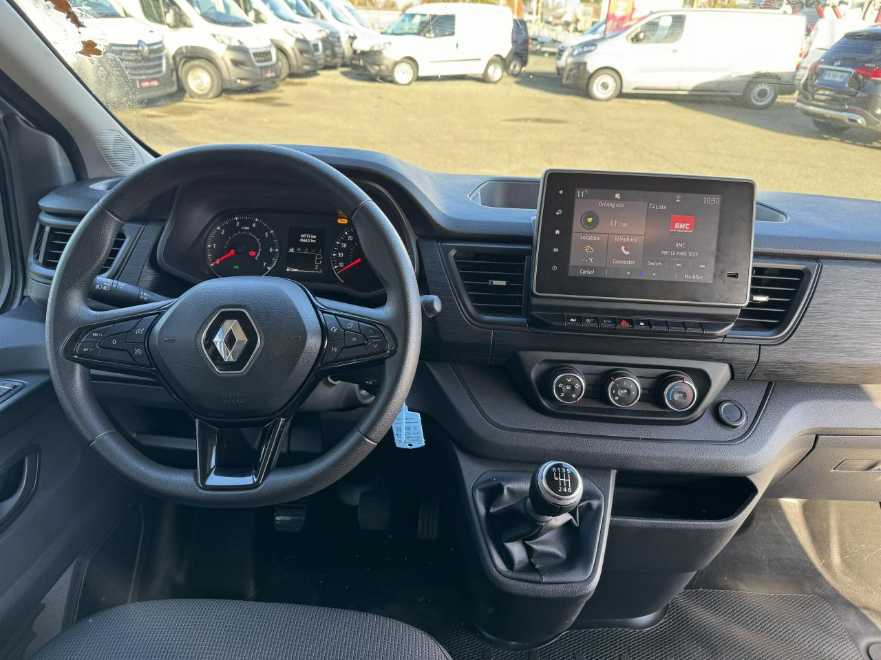 RENAULT Trafic L2 2.0 Energy dCi - 150 - S&S III COMBI Combi Zen L2H1 PHASE 3 - Diğer araçlar: fotoğraf 4 RENAULT Trafic L2 2.0 Energy dCi - 150 - S&S III COMBI Combi Zen L2H1 PHASE 3 - Diğer araçlar: fotoğraf 4