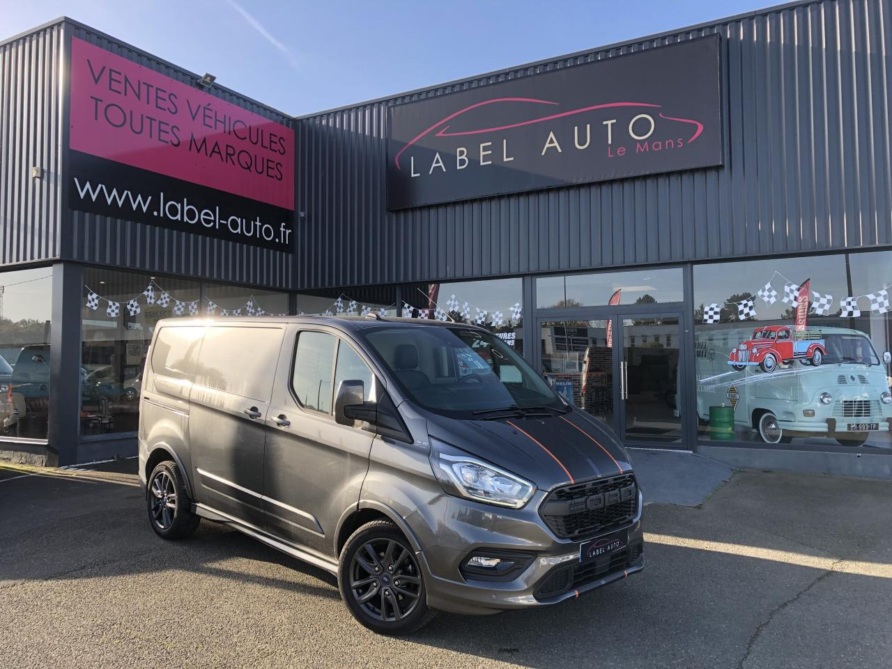 FORD Transit Custom 2.0 TDCi - 170 - BVA S&S TRANSIT CUSTOM FOURGON Fourgon 290 L1H1 Sport PHASE 2 - Panelvan: fotoğraf 1 FORD Transit Custom 2.0 TDCi - 170 - BVA S&S TRANSIT CUSTOM FOURGON Fourgon 290 L1H1 Sport PHASE 2 - Panelvan: fotoğraf 1