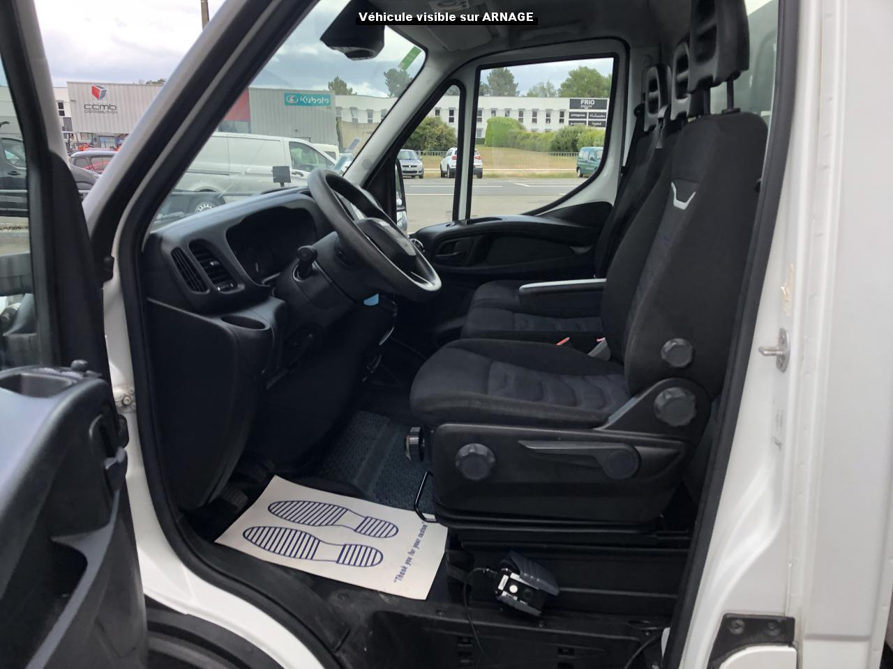 IVECO Daily 35 C 16H3.0 (Quad-Leaf) CHASSIS CABINE 2014 35C/35S Chassis cabine 35 C Epmt.3.75 PHASE 4 - Damperli kamyonet: fotoğraf 5 IVECO Daily 35 C 16H3.0 (Quad-Leaf) CHASSIS CABINE 2014 35C/35S Chassis cabine 35 C Epmt.3.75 PHASE 4 - Damperli kamyonet: fotoğraf 5