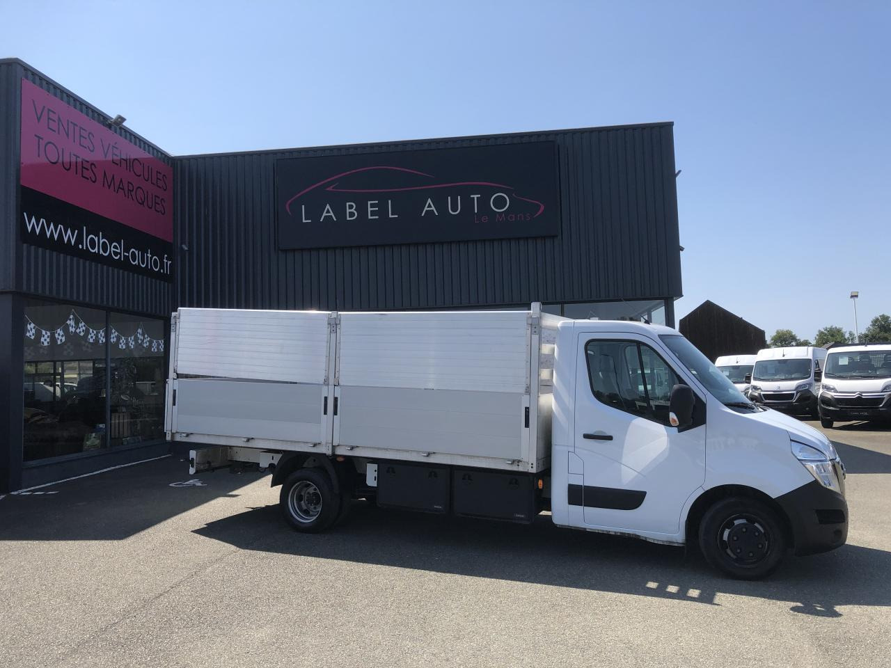 NISSAN INTERSTAR 3T5 2.3 DCI 165CH PLATEAU RIDELLES 4M50 - Açık kasa kamyonet: fotoğraf 1 NISSAN INTERSTAR 3T5 2.3 DCI 165CH PLATEAU RIDELLES 4M50 - Açık kasa kamyonet: fotoğraf 1