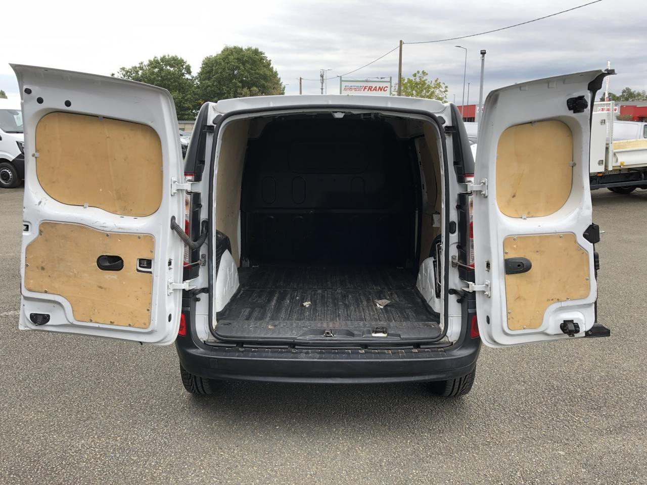 RENAULT KANGOO 1.5 DCI 80CH CONFORT - Panelvan: fotoğraf 3 RENAULT KANGOO 1.5 DCI 80CH CONFORT - Panelvan: fotoğraf 3