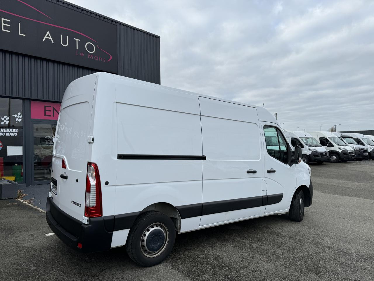 RENAULT MASTER 3T3 L2H2 2.3 DCI 135CH CONFORT - Panelvan: fotoğraf 5 RENAULT MASTER 3T3 L2H2 2.3 DCI 135CH CONFORT - Panelvan: fotoğraf 5