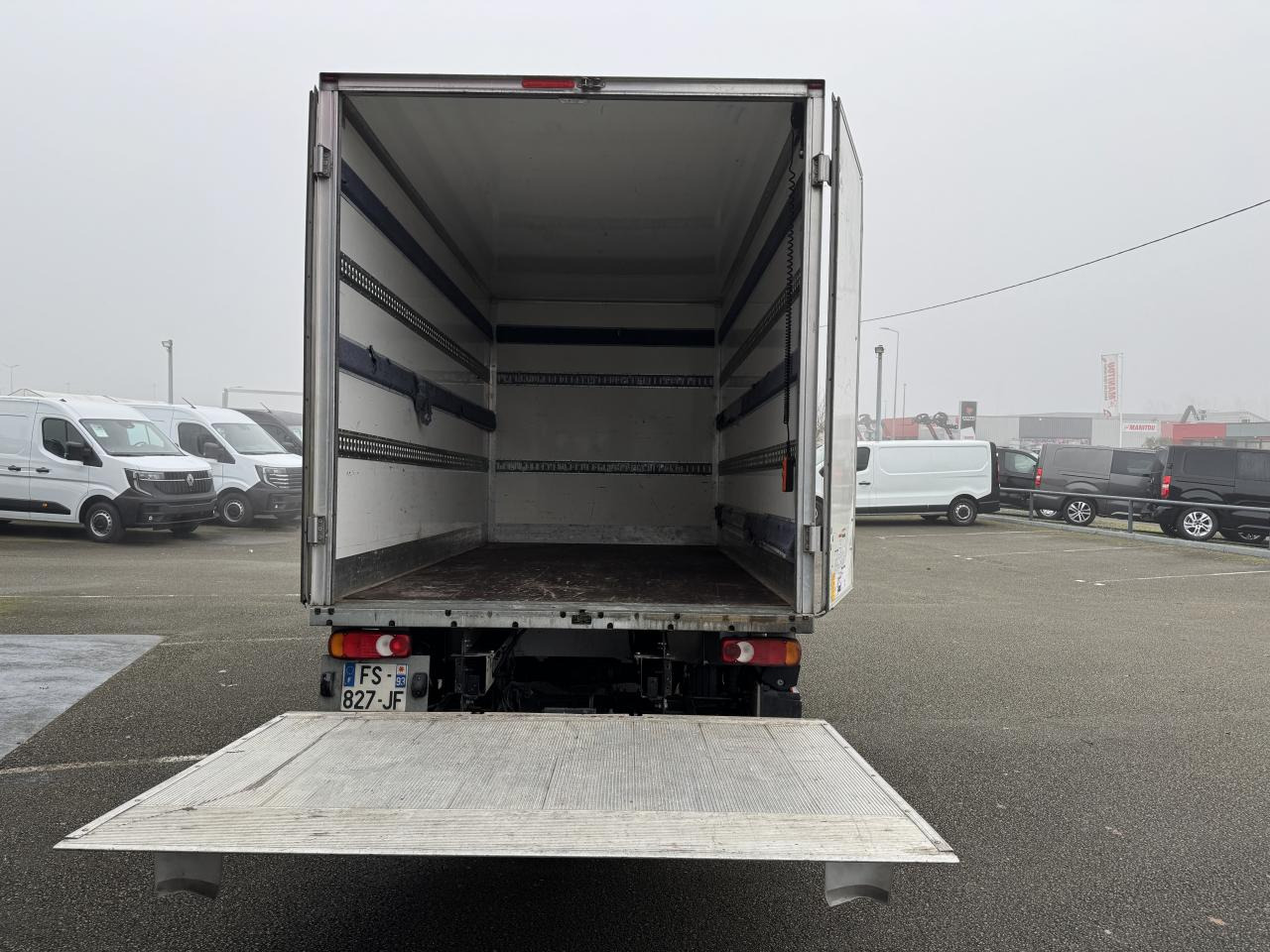RENAULT MASTER 3T5 CAISSE 20M3 HAYON 2.3 DCI 145CH GRAND CONFORT - Kapalı kasa kamyonet: fotoğraf 4 RENAULT MASTER 3T5 CAISSE 20M3 HAYON 2.3 DCI 145CH GRAND CONFORT - Kapalı kasa kamyonet: fotoğraf 4
