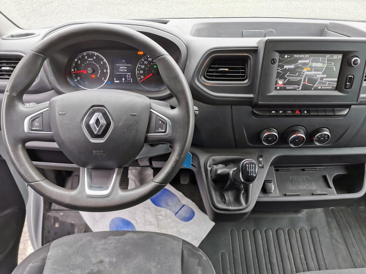 RENAULT Master Confort F3300 L2H2 2.3 dCi - 135  III CABINE APPROFONDIE Cabine approfondie L2H2 Traction PHA - Panelvan: fotoğraf 4 RENAULT Master Confort F3300 L2H2 2.3 dCi - 135  III CABINE APPROFONDIE Cabine approfondie L2H2 Traction PHA - Panelvan: fotoğraf 4