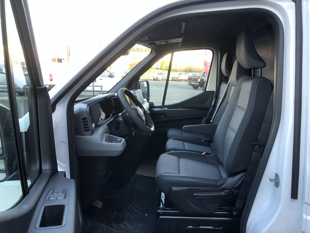 RENAULT Master Extra 3t5 L3H2 2.0 Blue dCi - BVA 170 2025 IV FOURGON Fourgon L3H2 Traction - Panelvan: fotoğraf 5 RENAULT Master Extra 3t5 L3H2 2.0 Blue dCi - BVA 170 2025 IV FOURGON Fourgon L3H2 Traction - Panelvan: fotoğraf 5