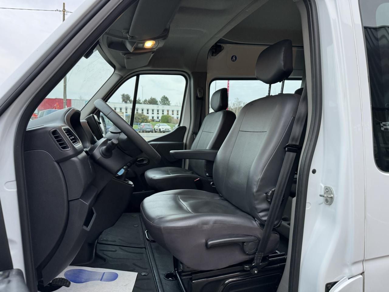 Renault Master F3500 L3H2 2.3 BLUE DCI 135CH CABINE APPROFONDIE 6 PLACES GRAND CONFORT - Çift kabin kamyonet: fotoğraf 5 Renault Master F3500 L3H2 2.3 BLUE DCI 135CH CABINE APPROFONDIE 6 PLACES GRAND CONFORT - Çift kabin kamyonet: fotoğraf 5