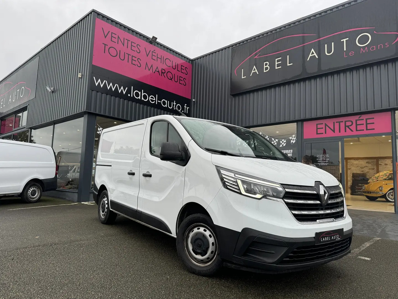 Renault Trafic L1H1 2T8 2.0 BLUE DCI 130CH GRAND CONFORT - Panelvan: fotoğraf 1 Renault Trafic L1H1 2T8 2.0 BLUE DCI 130CH GRAND CONFORT - Panelvan: fotoğraf 1
