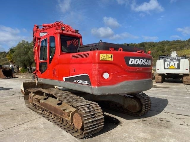 Doosan DX 235 LC - Paletli ekskavatör: fotoğraf 2 Doosan DX 235 LC - Paletli ekskavatör: fotoğraf 2