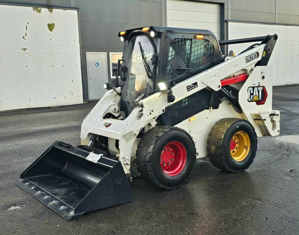 CAT 262 D3 - Mini yükleyici: fotoğraf 2 CAT 262 D3 - Mini yükleyici: fotoğraf 2