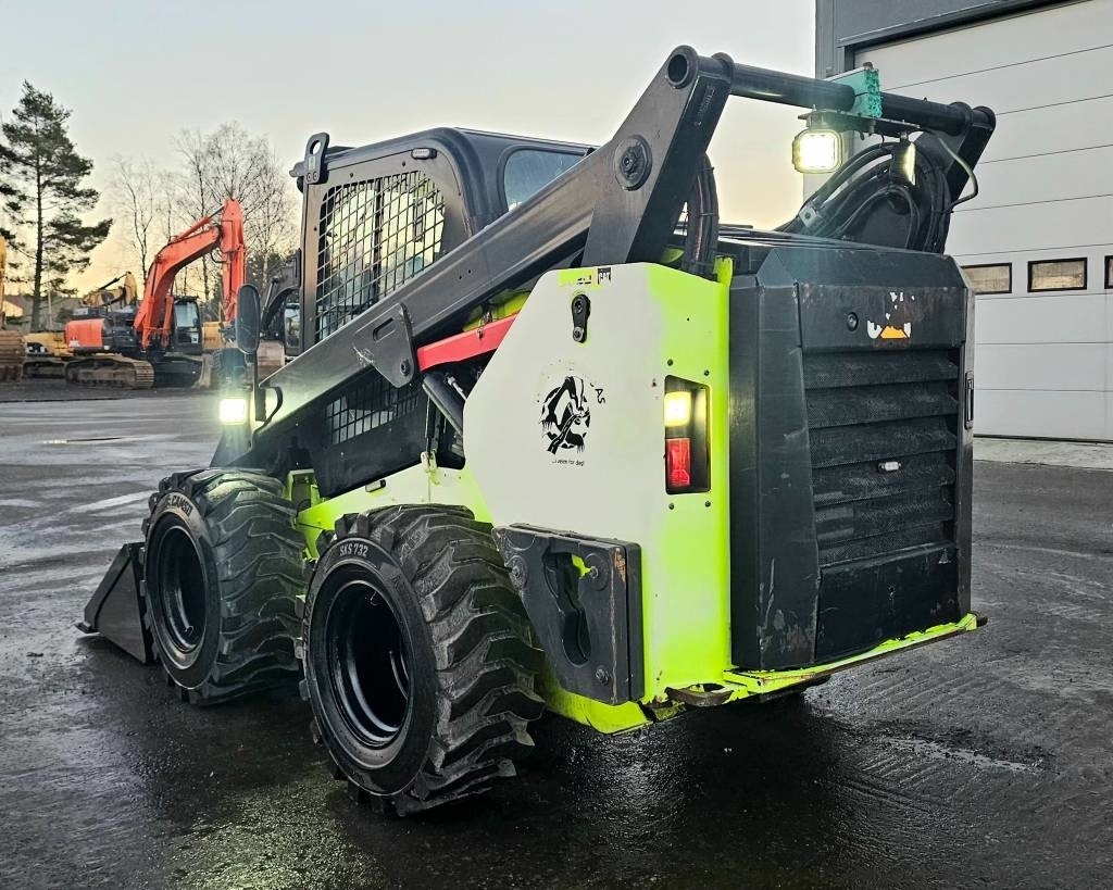 CAT 272 D 2 XHP - Mini yükleyici: fotoğraf 5 CAT 272 D 2 XHP - Mini yükleyici: fotoğraf 5