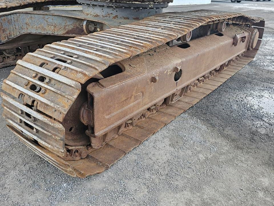 Paletli ekskavatör Volvo EC 240 LC: fotoğraf 10 Paletli ekskavatör Volvo EC 240 LC: fotoğraf 10