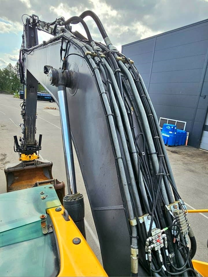 Paletli ekskavatör Volvo EC250 ENL: fotoğraf 34