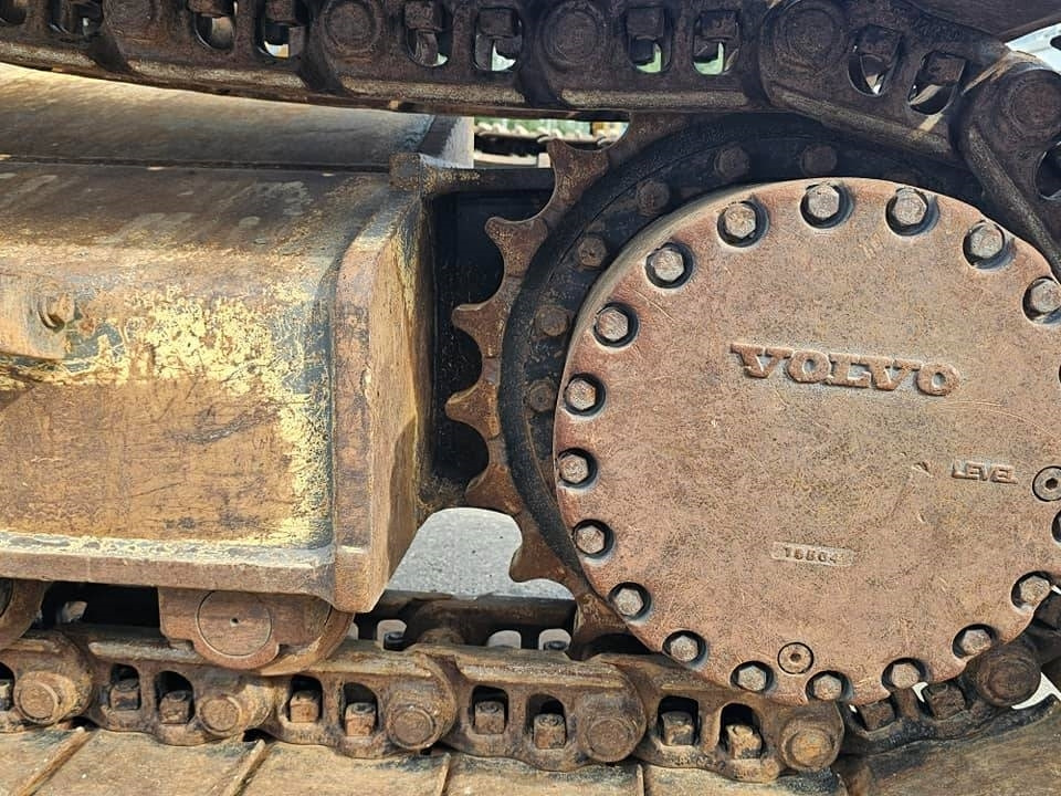 Paletli ekskavatör Volvo EC250 ENL: fotoğraf 18