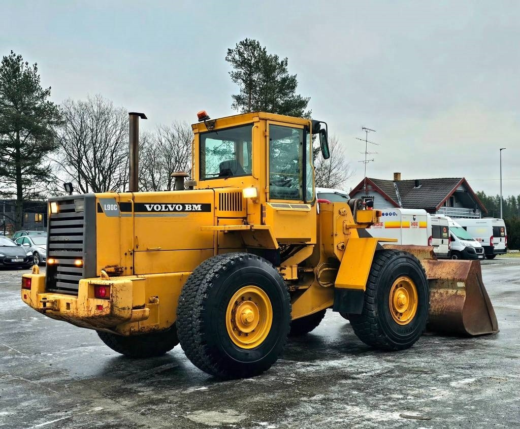 Volvo L90c - Tekerlekli yükleyici: fotoğraf 5 Volvo L90c - Tekerlekli yükleyici: fotoğraf 5