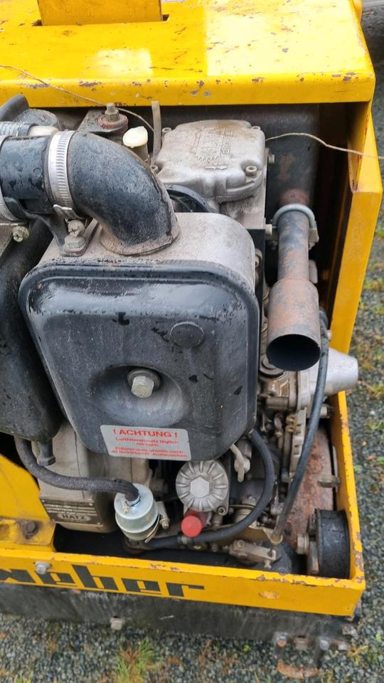 DVH 701 Weber Walze Glattmantel Walze Rüttelwalze Dublex Vibrationswalze Rüttelplatte Strassenwalze Plattenverdichter DVH 603 - Mini asfalt silindiri: fotoğraf 3 DVH 701 Weber Walze Glattmantel Walze Rüttelwalze Dublex Vibrationswalze Rüttelplatte Strassenwalze Plattenverdichter DVH 603 - Mini asfalt silindiri: fotoğraf 3