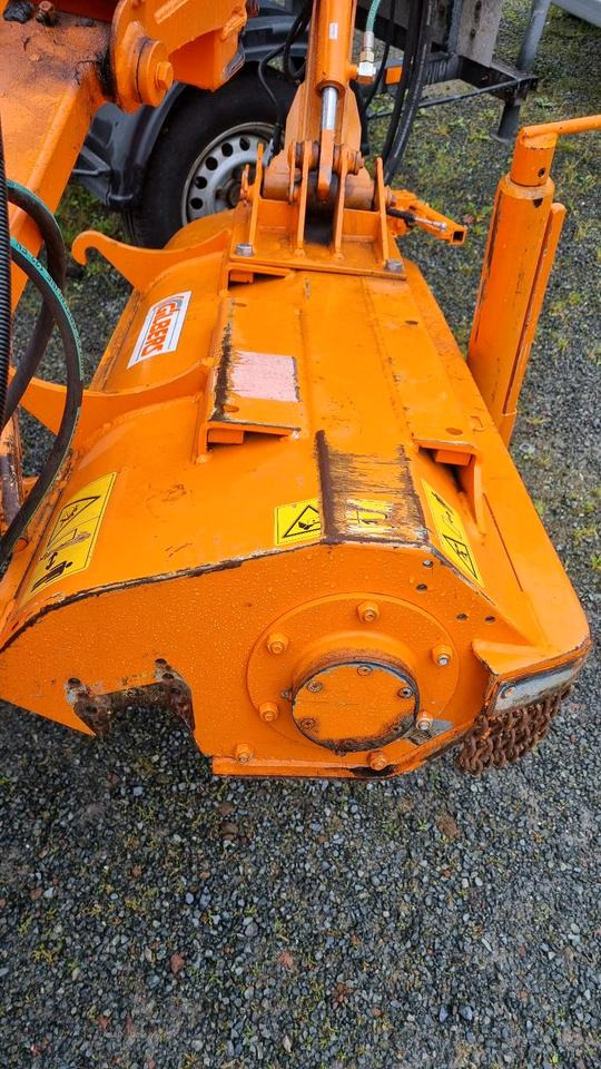 Gilbers GM 12 RL Randstreifenmäher Böschungsmulcher Böschungsmäher Seitenmulcher Mähausleger Dücker Mulag - Çalı parçalama makinesi: fotoğraf 5 Gilbers GM 12 RL Randstreifenmäher Böschungsmulcher Böschungsmäher Seitenmulcher Mähausleger Dücker Mulag - Çalı parçalama makinesi: fotoğraf 5