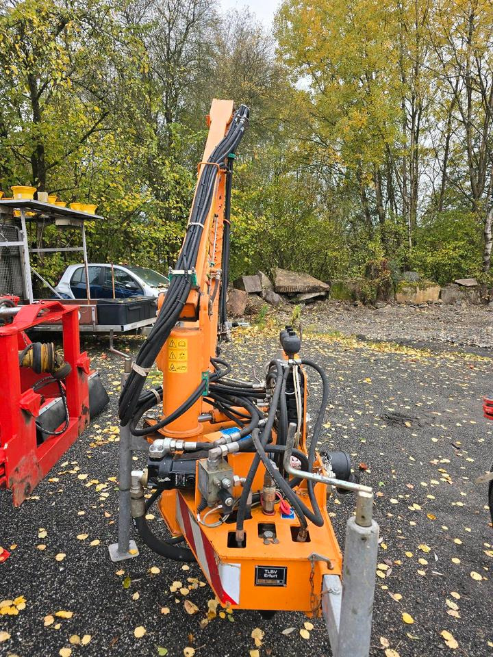 Mulag FME 500 Böschungsmäher Böschungsmulcher FME für Unimog 405 UGE UGN U300 400 500 423 427 430 530 MHU MFK DUA UNA - Çalı parçalama makinesi: fotoğraf 4 Mulag FME 500 Böschungsmäher Böschungsmulcher FME für Unimog 405 UGE UGN U300 400 500 423 427 430 530 MHU MFK DUA UNA - Çalı parçalama makinesi: fotoğraf 4