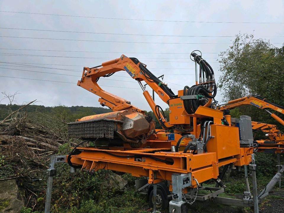 Mulag MHU 800 2020 Mähausleger Böschungsmäher Böschungsmulcher für Unimog 405 U 300 400 500 318 423 427 430 527 535 530 Mercedes-Benz - Çalı parçalama makinesi: fotoğraf 3 Mulag MHU 800 2020 Mähausleger Böschungsmäher Böschungsmulcher für Unimog 405 U 300 400 500 318 423 427 430 527 535 530 Mercedes-Benz - Çalı parçalama makinesi: fotoğraf 3