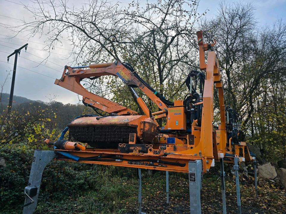 Mulag MHU 800 Mähausleger Teleskop Böschungsmäher Böschungsmulcher für Unimog 405 U 300 400 500 318 423 427 430 527 535 530 Mercedes-Benz - Çalı parçalama makinesi: fotoğraf 3 Mulag MHU 800 Mähausleger Teleskop Böschungsmäher Böschungsmulcher für Unimog 405 U 300 400 500 318 423 427 430 527 535 530 Mercedes-Benz - Çalı parçalama makinesi: fotoğraf 3